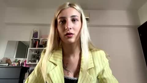 Joani online show from July 13, 3:26 pm