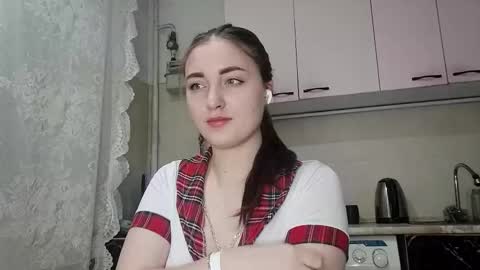 Jeniffer online show from January 8, 6:47 pm