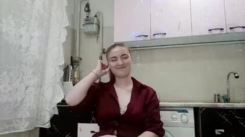 Jeniffer online show from January 10, 8:25 pm