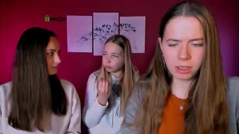 jenna_elayne online show from December 17, 9:38 am