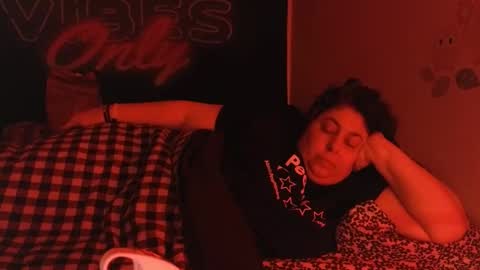  Dragon Queen. Be my Dragon --  and  online show from February 6, 10:19 am