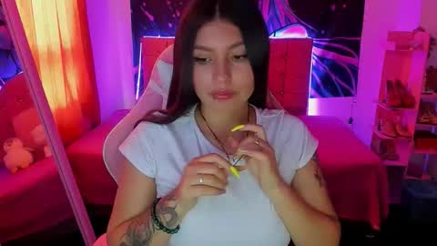 jennal_010 online show from January 13, 7:32 pm