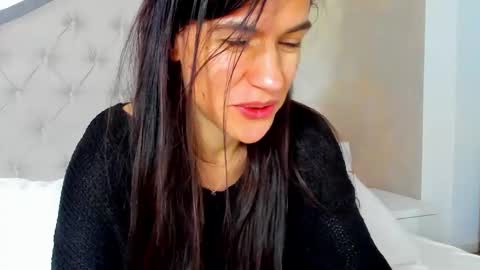 JennaMyers online show from February 18, 8:30 pm