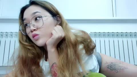 JENNA online show from November 18, 1:25 pm