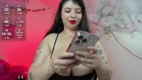 Snapshot of jennie_boobs_ chatting on February 21, 11:32 pm Jennie online show from February 21, 11:32 pm