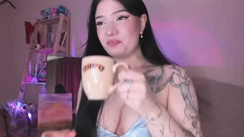 jennie_doe online show from June 3, 4:59 am