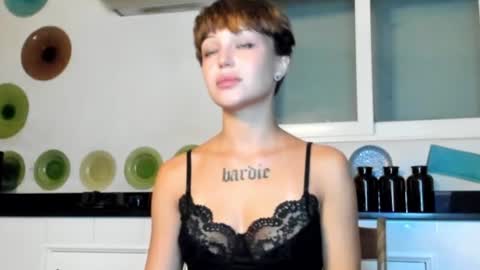 Jenifer Clyde online show from June 12, 3:22 pm