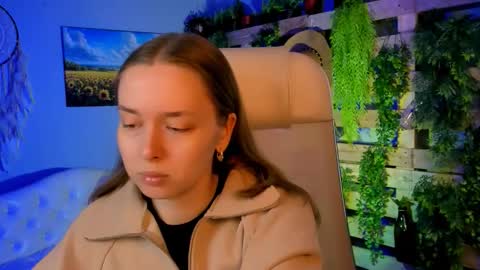 Jennifer online show from October 7, 9:49 am