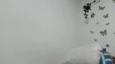 jenniferloveyou online show from March 29, 12:40 pm