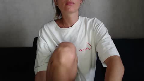 Jenny online show from September 12, 9:22 am