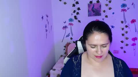 jenny__666 online show from December 16, 11:11 pm