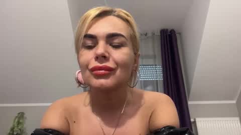 Jenny online show from January 23, 8:36 am