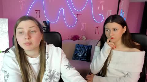 Jenny online show from April 7, 10:50 am