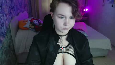Jenny online show from August 8, 5:39 am