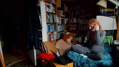 Snapshot of jenovakitty chatting on January 10, 5:34 pm Jenn -  come to my onlyfans online show from January 10, 5:34 pm