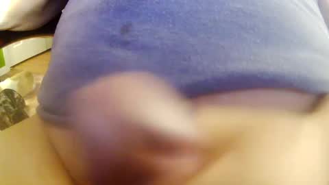 JoeEBear online show from February 18, 8:58 pm