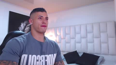 Jeremy lane online show from April 1, 11:12 pm