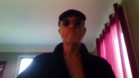 jerflor online show from December 15, 12:12 pm