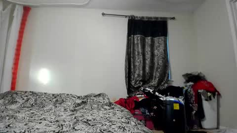 Jeri Lynn online show from October 9, 11:59 am