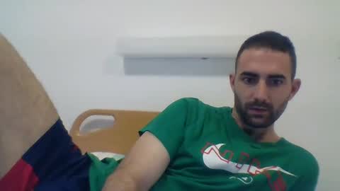 jeropa5476 online show from December 31, 2:58 pm