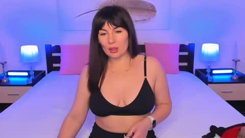 JESS online show from March 25, 11:55 pm