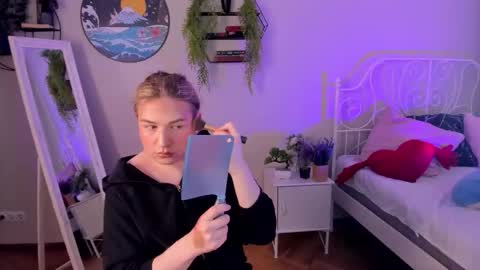 jes_solar online show from October 7, 12:12 pm