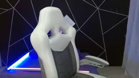 sofi online show from January 12, 7:00 am