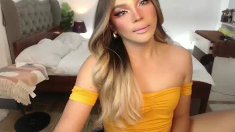 jesie_hot69 online show from March 2, 3:05 pm