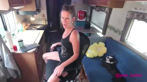 Jessica online show from January 14, 7:00 pm