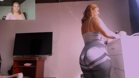 Yessik Rodriguez online show from March 28, 2:18 pm