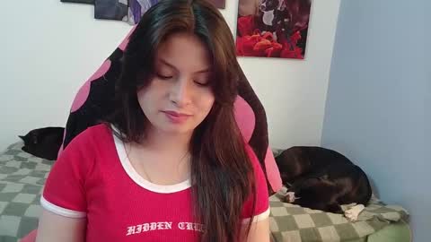 Snapshot of jessica_gomezz chatting on October 26, 10:20 pm Jessica gomez online show from October 26, 10:20 pm