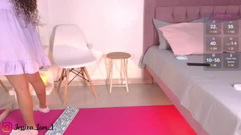 Jessica online show from March 7, 3:18 pm