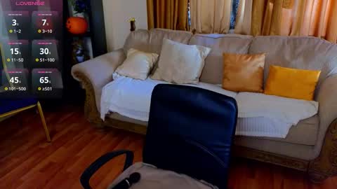 jessicacarties online show from November 21, 6:00 am