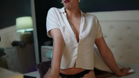  Jessica  online show from April 4, 8:05 pm