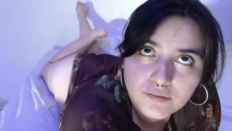 Snapshot of jessicared18 chatting on February 17, 9:54 pm jessicared18 online show from February 17, 9:54 pm