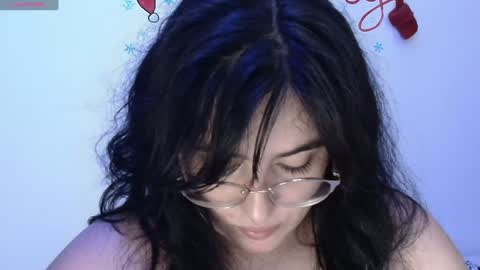 Snapshot of jessicared18 chatting on January 28, 6:27 am jessicared18 online show from January 28, 6:27 am