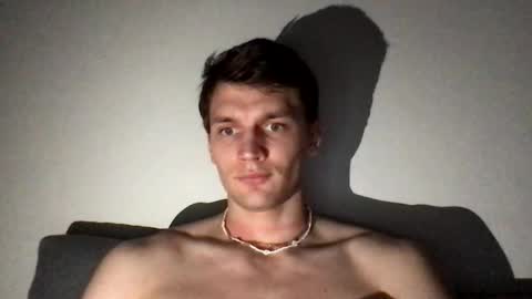 JessieRise online show from March 6, 3:02 am