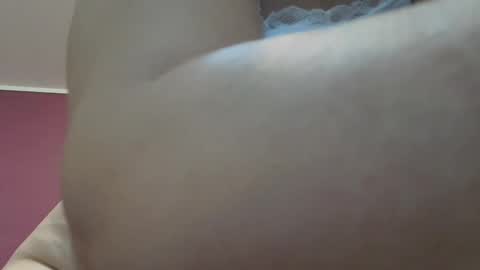 Snapshot of jessika97 chatting on October 22, 6:05 am jessika97 online show from October 22, 6:05 am