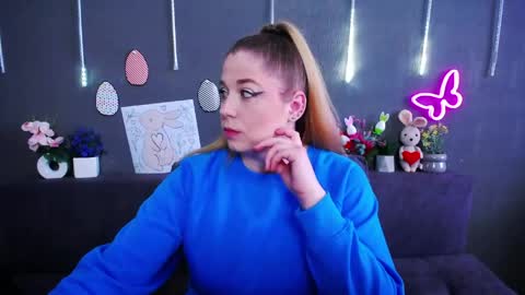 Jess online show from April 2, 6:21 am