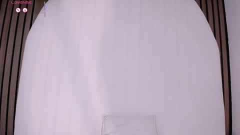 Jessy Morgan online show from February 12, 4:38 am