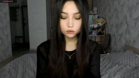 I am Gina ntmu Lets hit 10 Thumbs Up together online show from May 21, 10:33 am