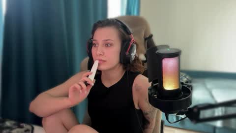 Alby online show from March 13, 11:30 pm