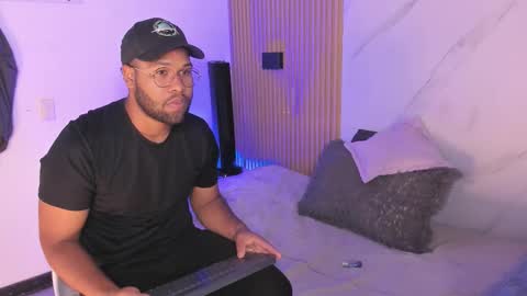 jeus_stanley online show from February 9, 5:00 am