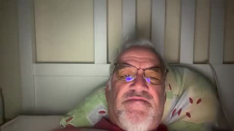 jewlronny online show from December 3, 5:30 am