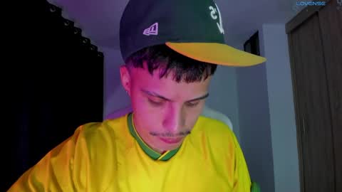 Jeyden Camilo online show from April 1, 11:23 pm