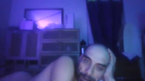 jglarsbel online show from May 13, 6:28 pm