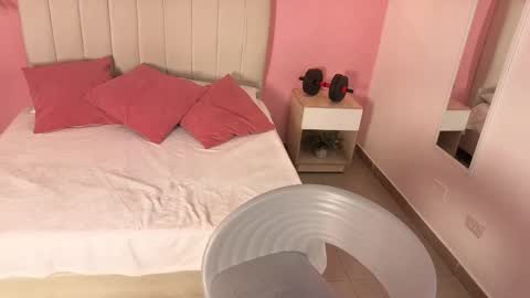 Jhan online show from March 28, 2:51 pm