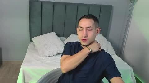 Jhan online show from April 4, 11:50 am