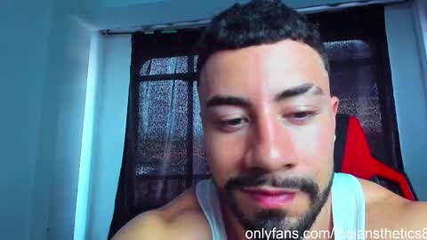 Jhojan Strong  online show from March 25, 7:31 pm