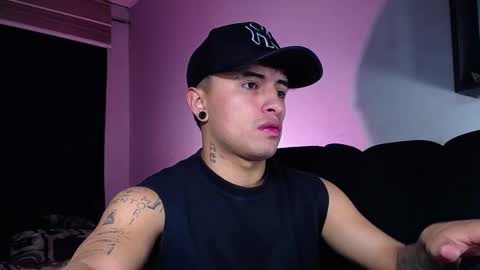 Snapshot of jhon_mendoza_ chatting on October 8, 4:18 am jhon_mendoza_ online show from October 8, 4:18 am